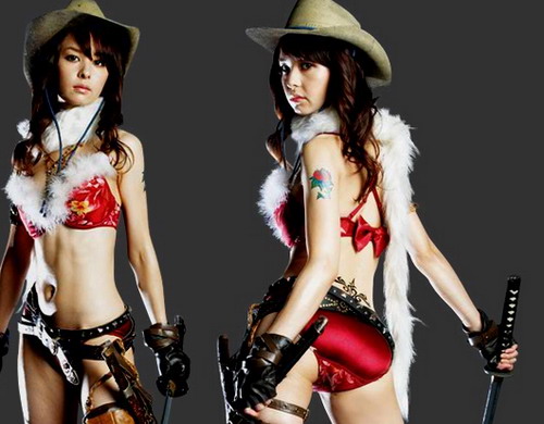 Eri Otoguro en costume Eri Otoguro en costume